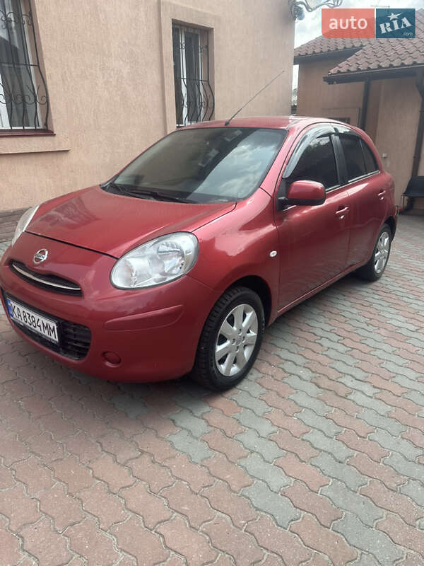 2015 nissan micra