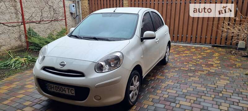2015 nissan micra