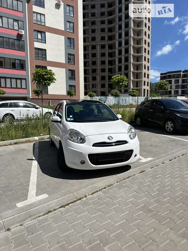 2011 nissan micra