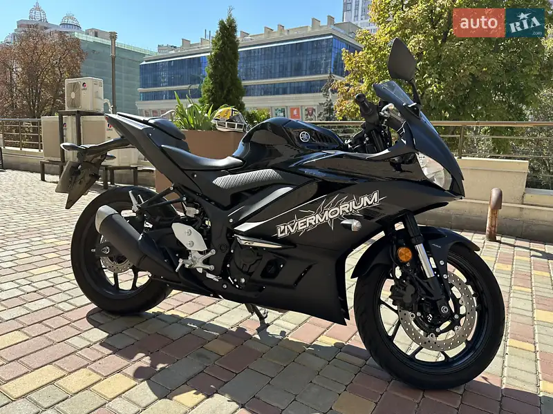 2020 yamaha yzf-r3