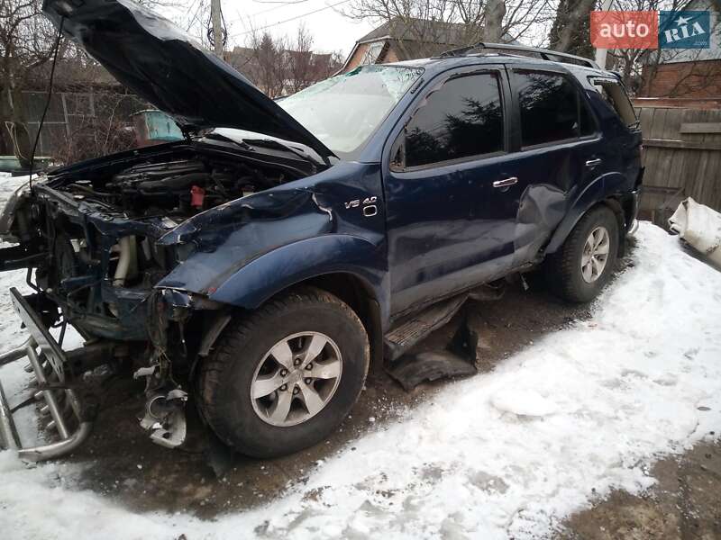 2007 toyota fortuner