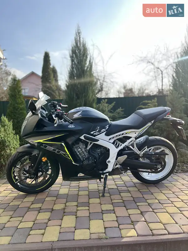 2016 honda cbr 650fae