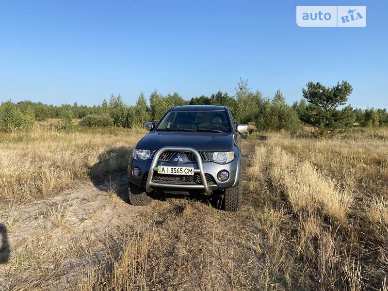 2007 mitsubishi l 200