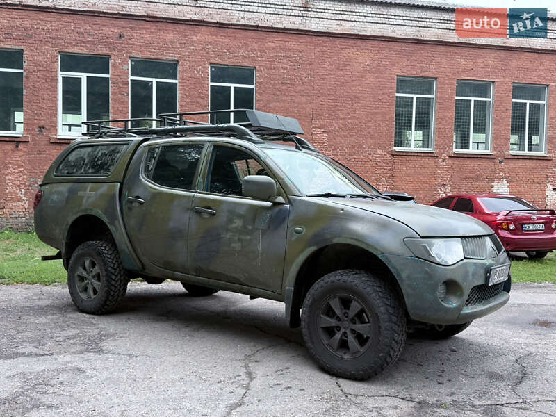 2007 mitsubishi l 200