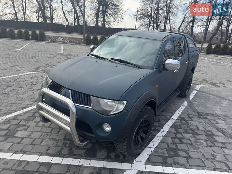 2007 mitsubishi l 200