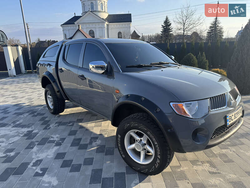 2007 mitsubishi l 200
