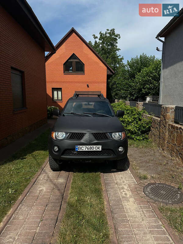 2007 mitsubishi l 200