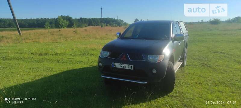 2008 mitsubishi l 200