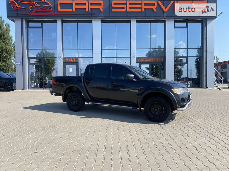 2008 mitsubishi l 200