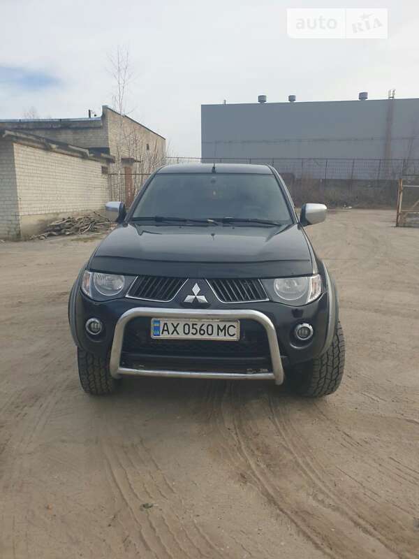 2008 mitsubishi l 200