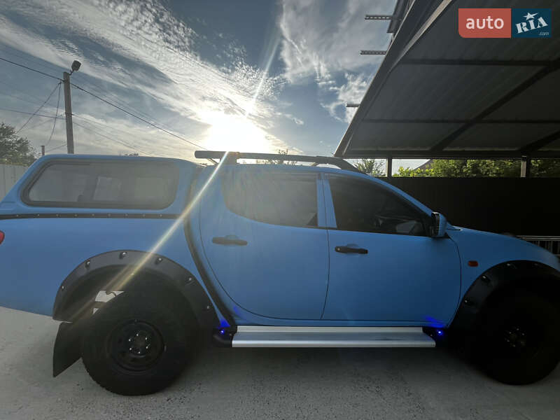2008 mitsubishi l 200