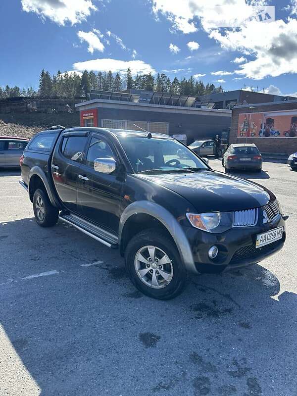 2008 mitsubishi l 200