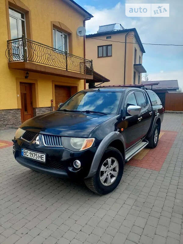 2008 mitsubishi l 200