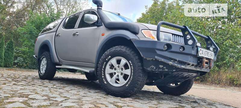 2008 mitsubishi l 200