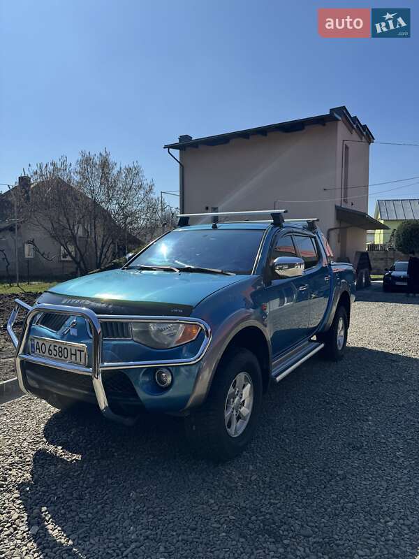 2008 mitsubishi l 200