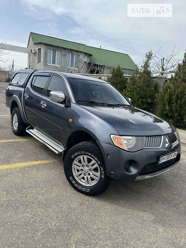2008 mitsubishi l 200