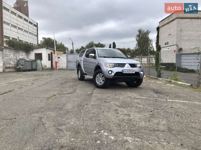 2007 mitsubishi l 200