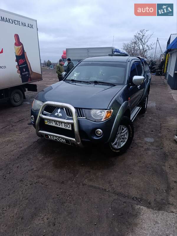 2008 mitsubishi l 200