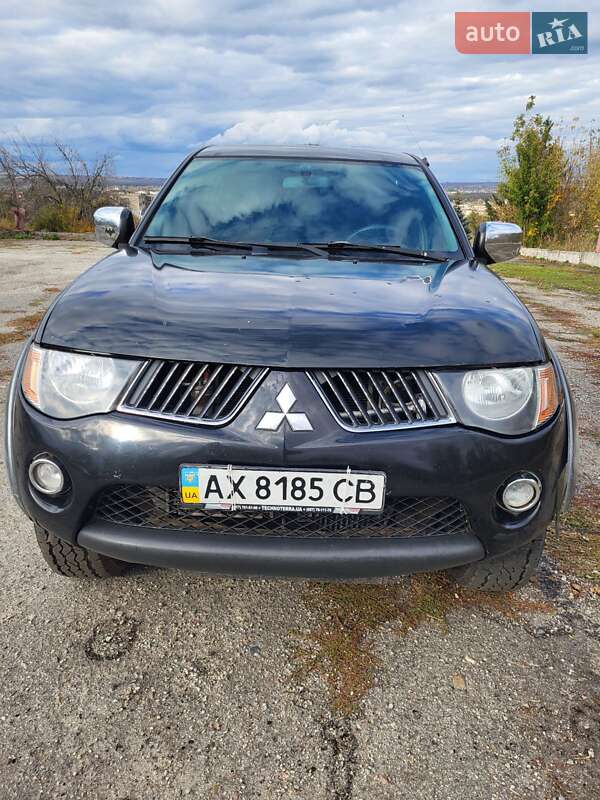2008 mitsubishi l 200