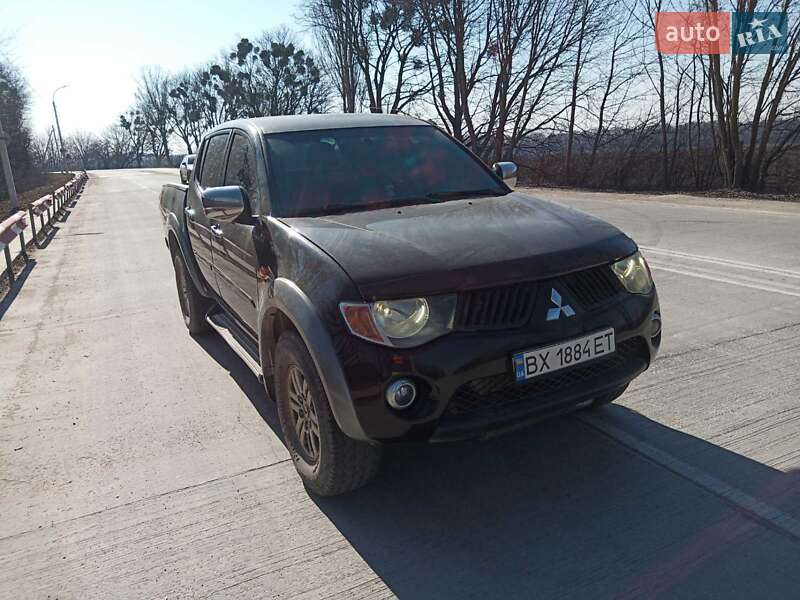 2008 mitsubishi l 200