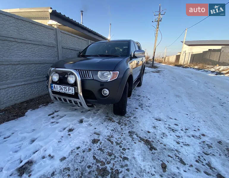 2008 mitsubishi l 200