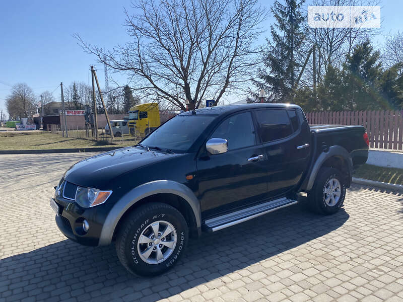 2008 mitsubishi l 200