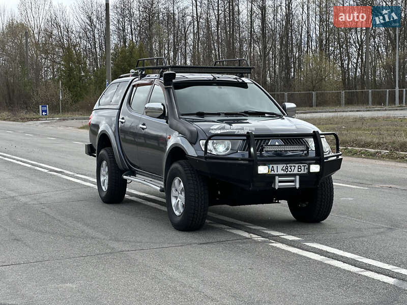 2008 mitsubishi l 200