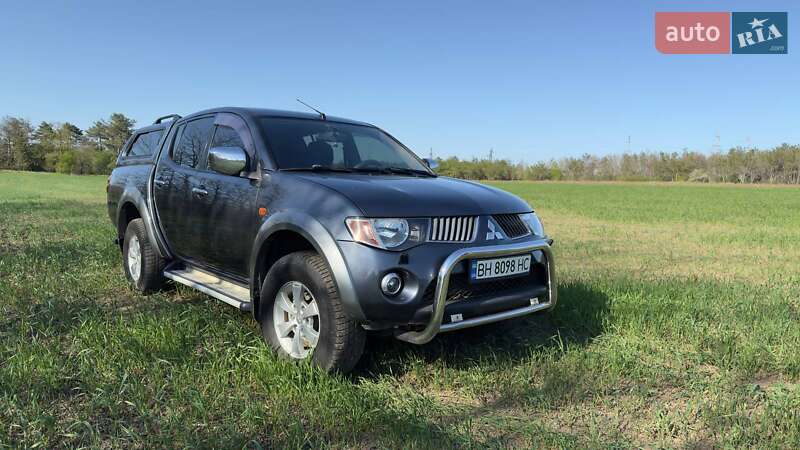 2008 mitsubishi l 200