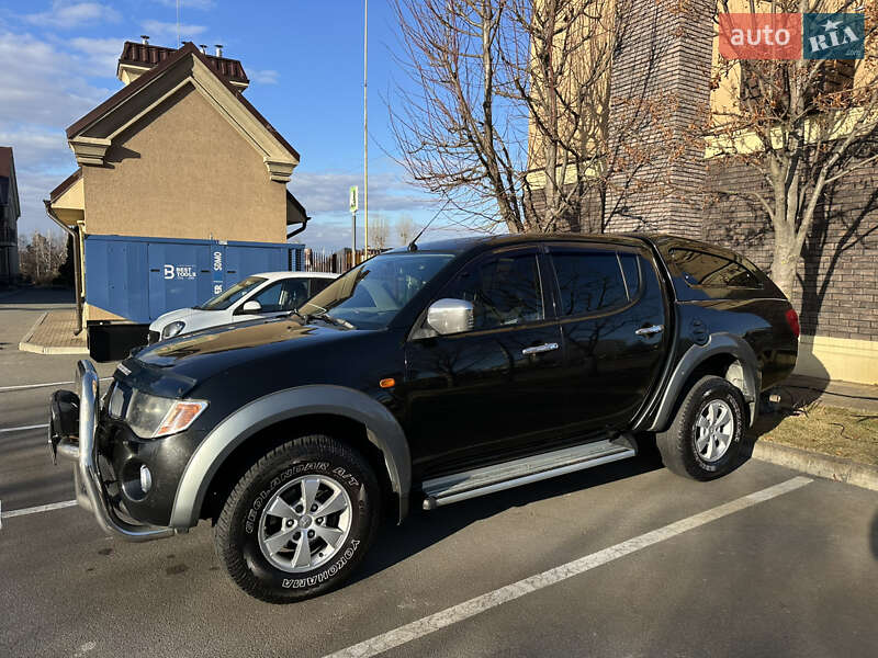 2008 mitsubishi l 200