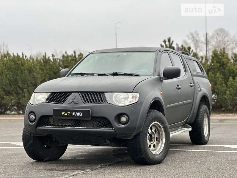 2009 mitsubishi l 200