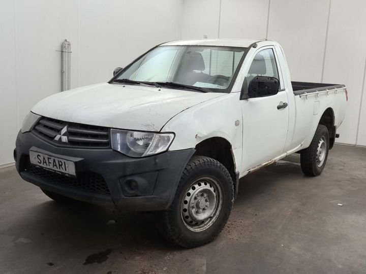 2014 mitsubishi l 200