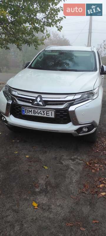 2016 mitsubishi pajero sport