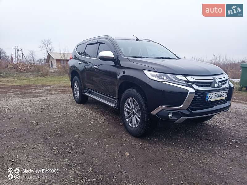 2018 mitsubishi pajero sport