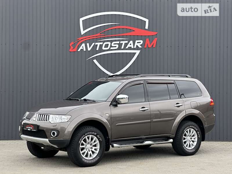 2012 mitsubishi pajero sport