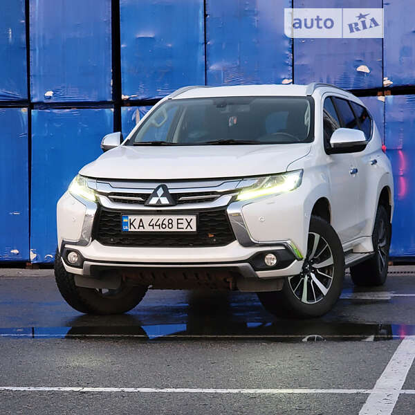 2016 mitsubishi pajero sport