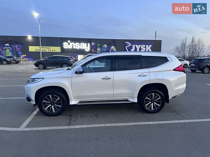 2016 mitsubishi pajero sport