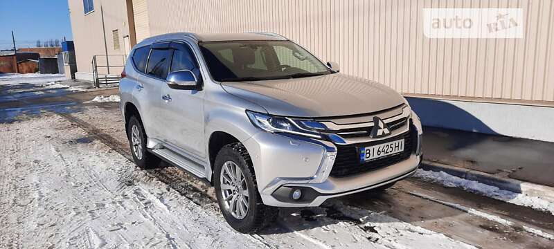 2017 mitsubishi pajero sport