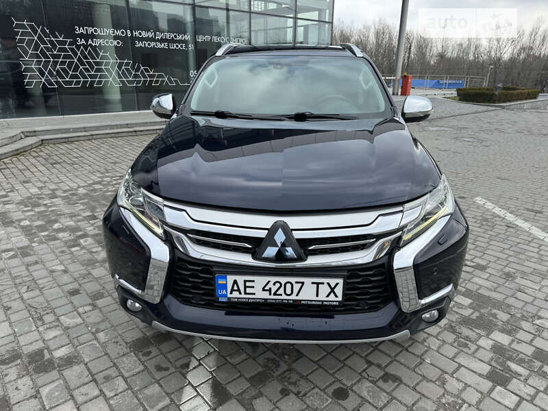 2017 mitsubishi pajero sport