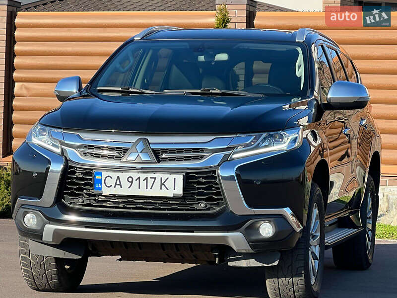 2017 mitsubishi pajero sport