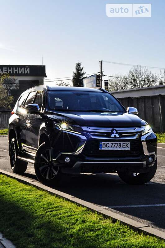 2018 mitsubishi pajero-sport