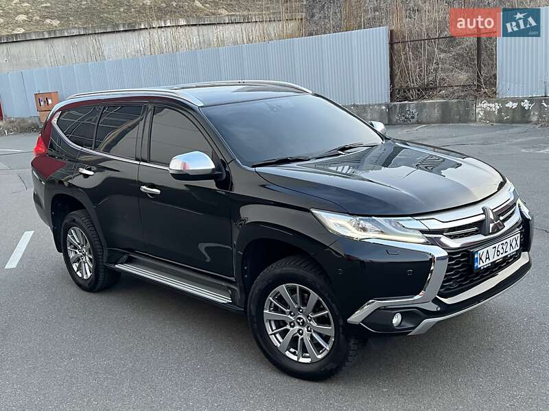 2019 mitsubishi pajero sport