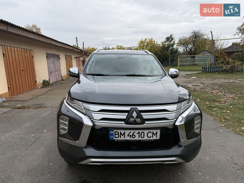 2021 mitsubishi pajero-sport