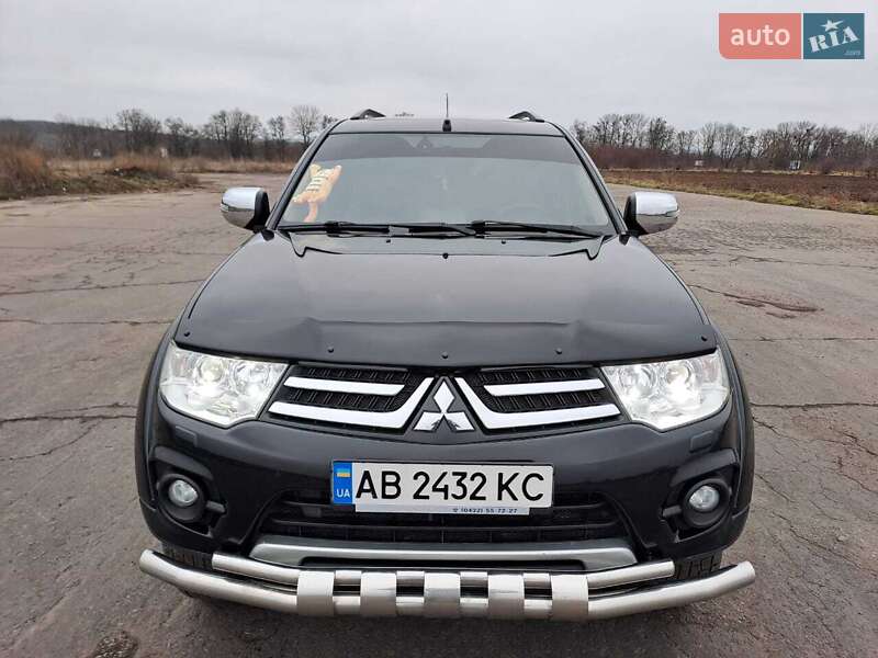 2015 mitsubishi pajero sport