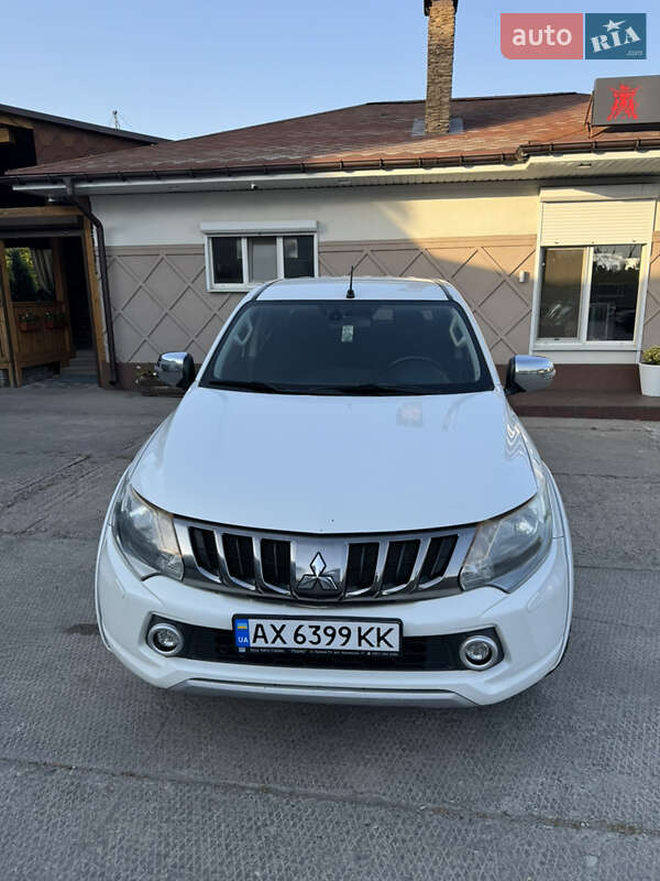 2016 mitsubishi l 200