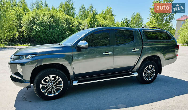 2019 mitsubishi l 200