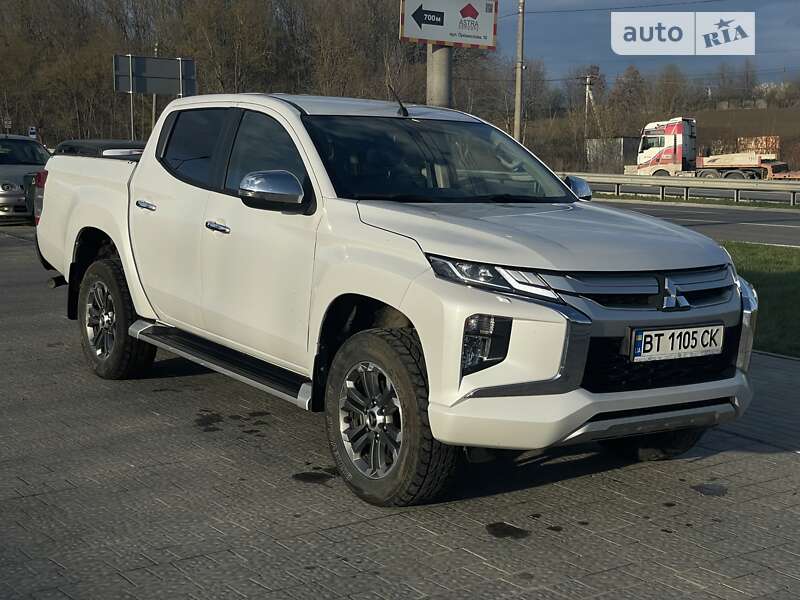 2018 mitsubishi l 200