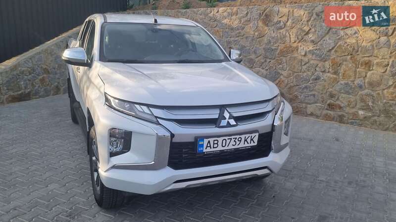 2023 mitsubishi l 200