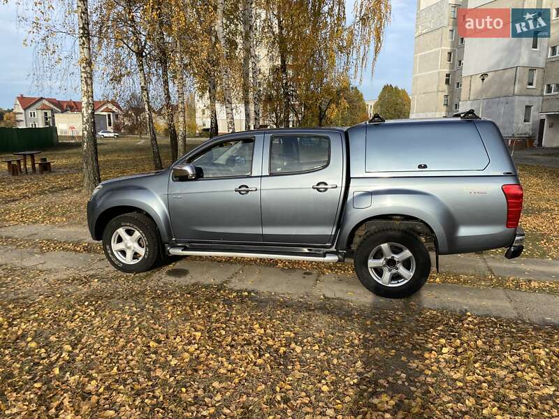 2012 isuzu d-max