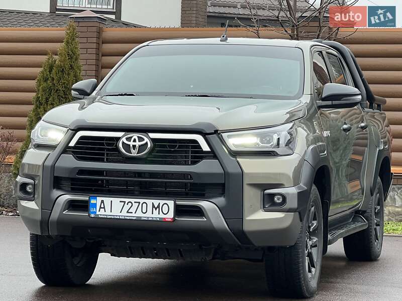 2021 toyota hilux