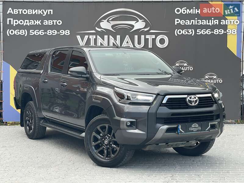 2022 toyota hilux